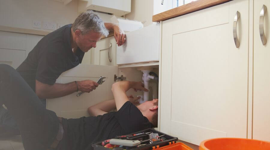 Expert burst pipe repair services in Crowell, TX